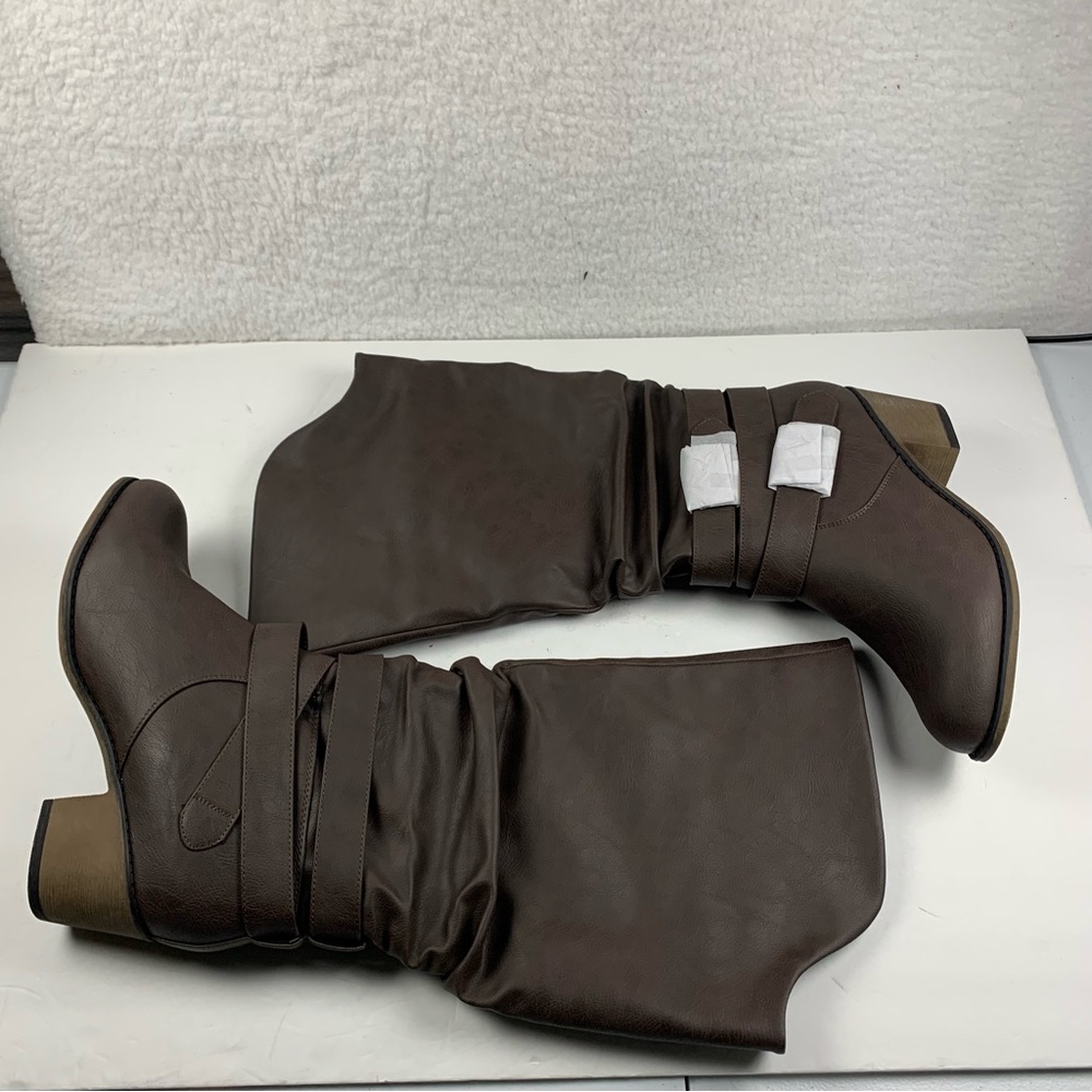 JOURNEE COLLECTION Brown Late Toe Block‎ Heel Slip On Slouch Boot 9.5 NWOB 7578